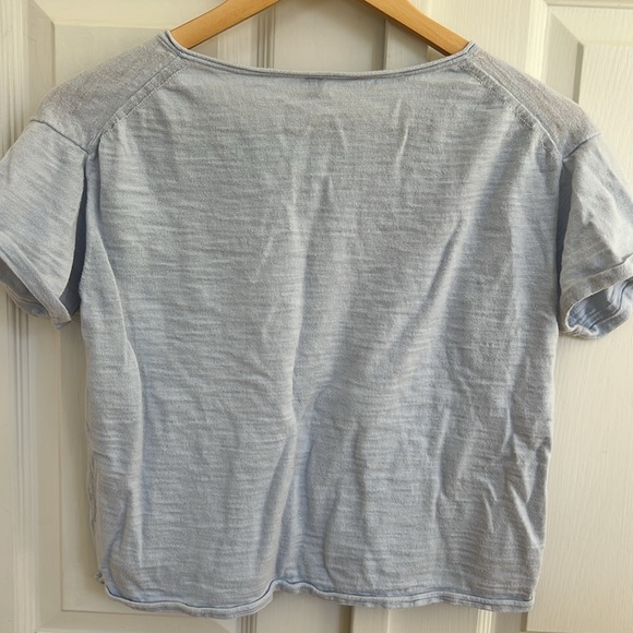 Light blue tee - Picture 5 of 6
